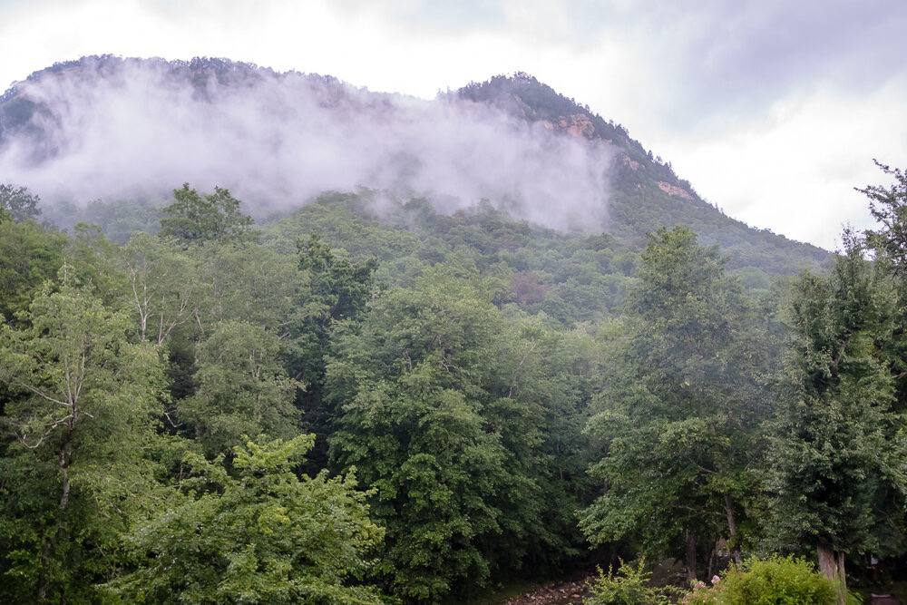 Полная тайн гора Монах в Адыгее поразит даже самых заправских туристов
