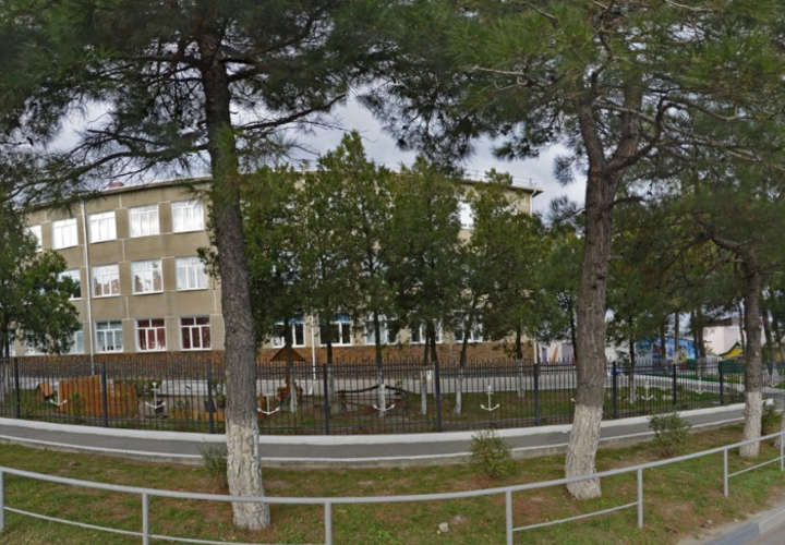 В гимназии Новороссийска между родителями и классруком произошел скандал