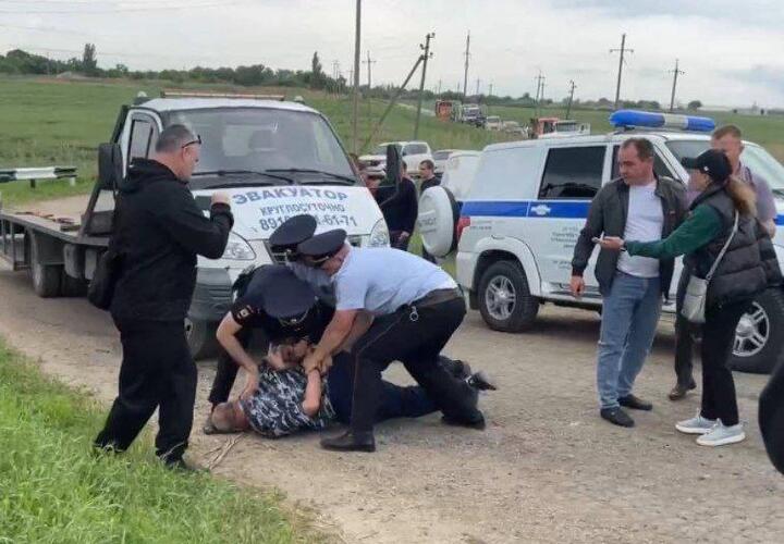 После жесткого задержания в Полтавской активисты написали заявление в Следком