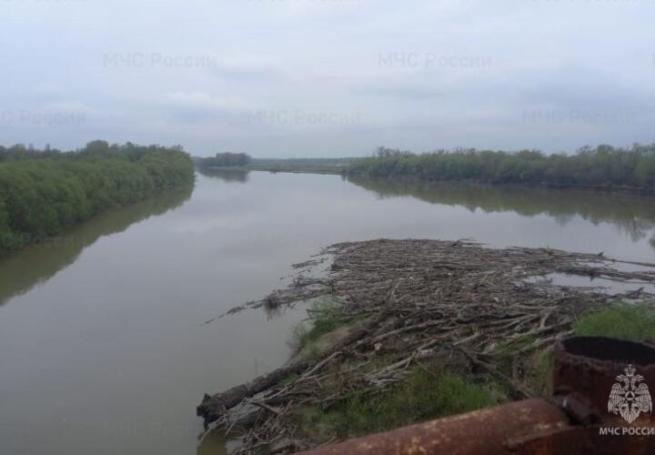 В Краснодарском крае МЧС предупреждает о подъеме воды в реках бассейна Кубани