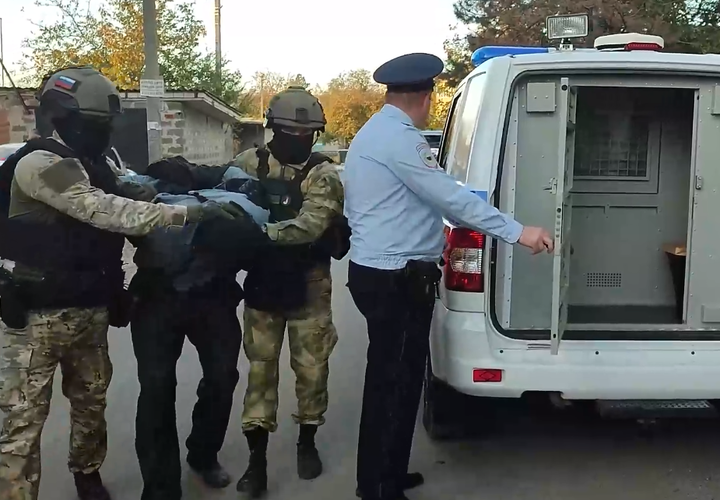 Видео задержания заказчика убийства в Краснодарском крае опубликовали полицейские