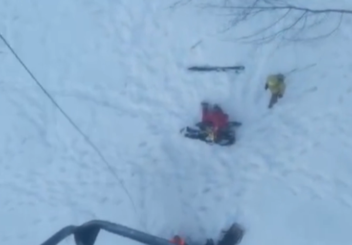 В Краснодарском крае туриста, подвернувшего ногу в горах, эвакуировали на вертолете