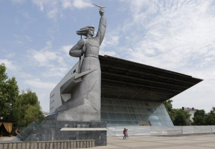 Памятник «Аврора» в Краснодаре переставят на другое место