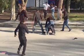 Ногой в лицо: массовая драка студентов произошла в Анапе