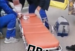 В Анапе пожилая женщина попала под колеса самоката, ее госпитализировали с переломами