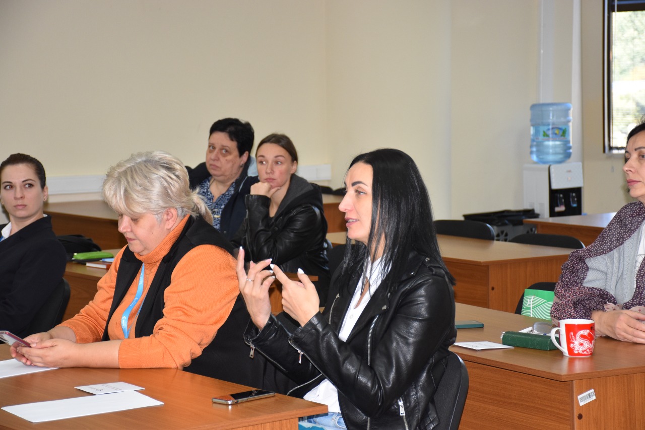 маршрут 41 автобуса сочи. г адлер. навагинская ул. 121/7. сочи ул навагинская 7.