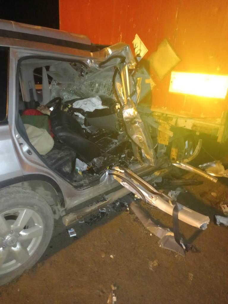 На Кубани водитель иномарки погиб, врезавшись в грузовой MAN