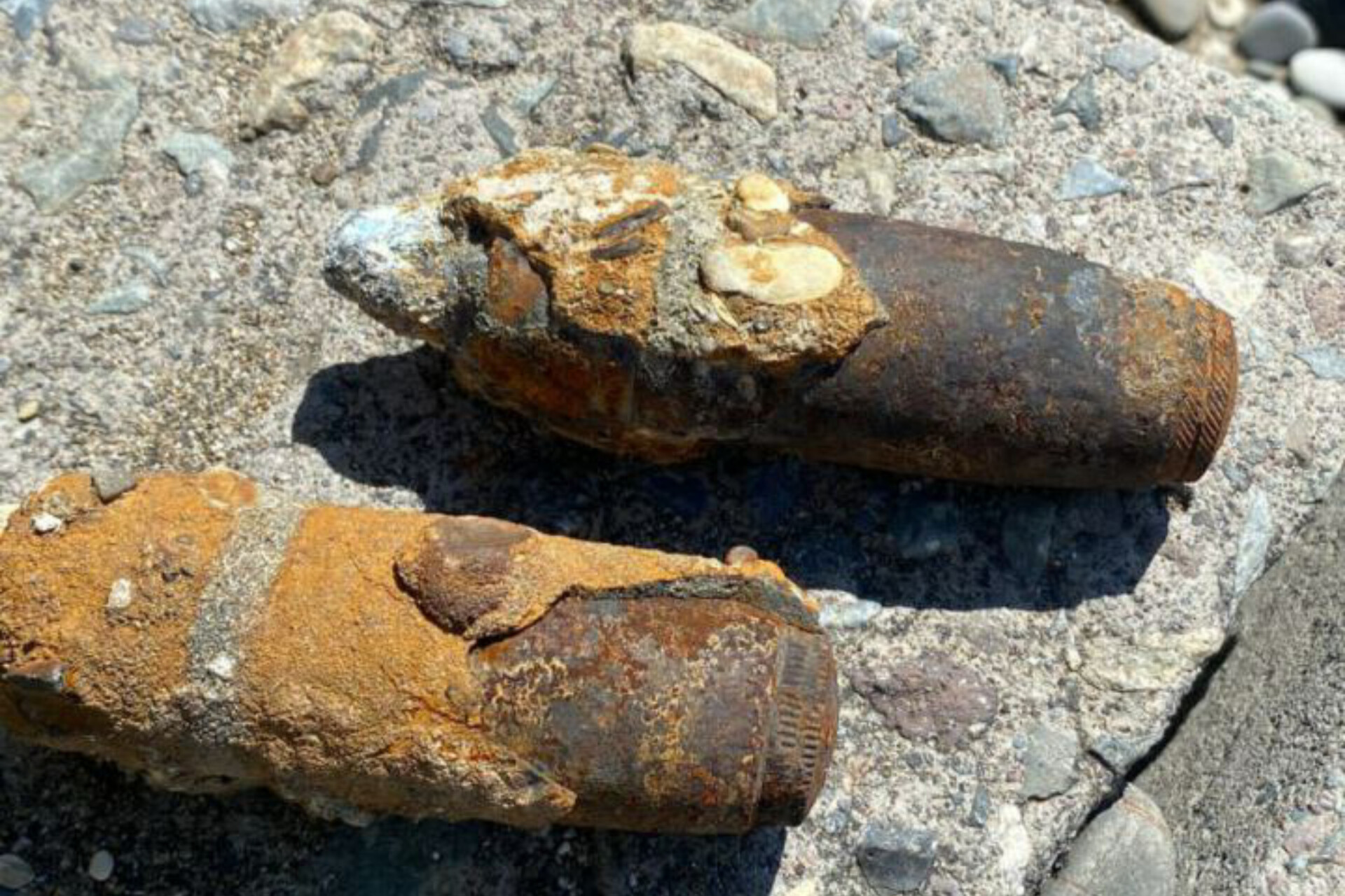 В Азовском море на территории Щербиновского района нашли боеприпасы