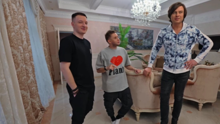 Прохору Шаляпину подарила квартиру пожилая женщина