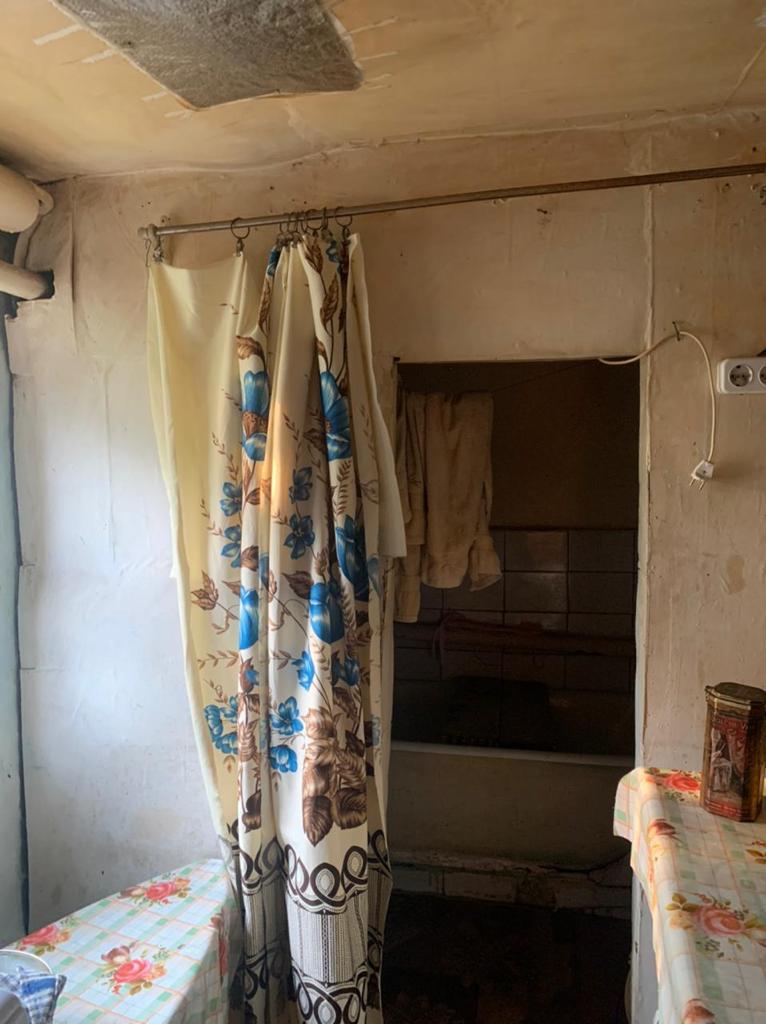 На Кубани семья инвалида ютится в аварийном жилье