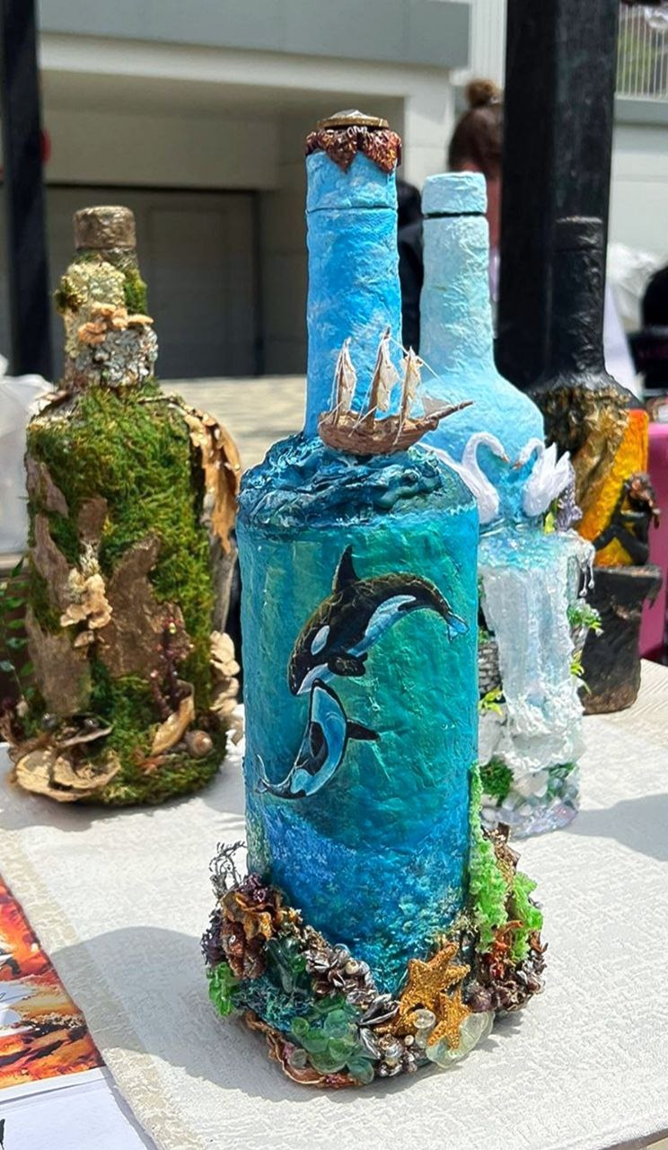 Картины с посланиями и украшения из бисера: ярмарка мастеров прошла в микрорайоне «Самолет» в Краснодаре