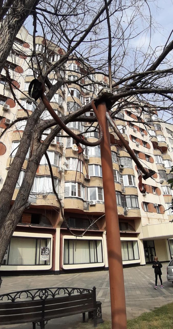 Центр Краснодара поражает жителей и гостей города разрухой ВИДЕО