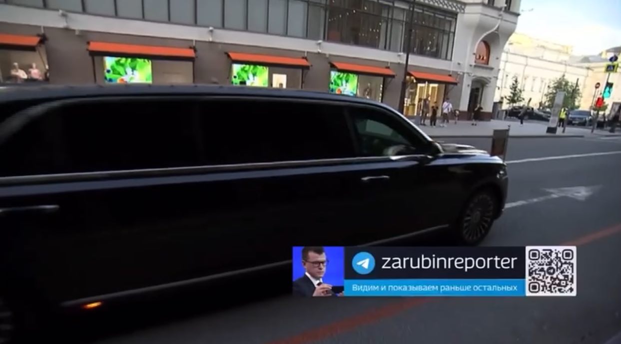 Путин отдал автомобиль
