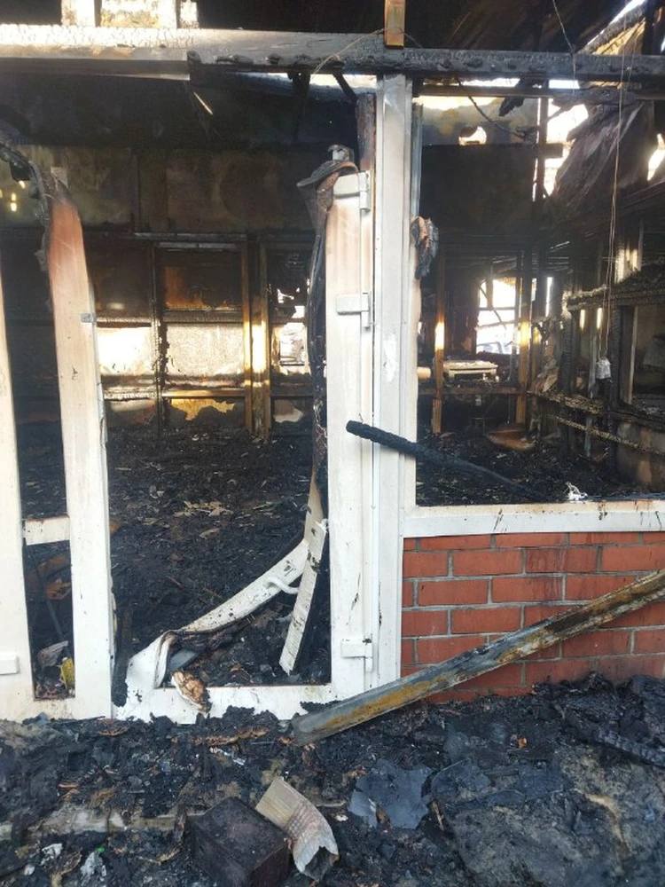 Пожар на Кооперативном рынке в Краснодаре