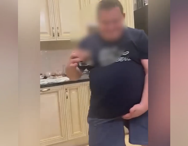 На Кубани полицейский, уволенный за похабный танец, снова принят на работу в органы