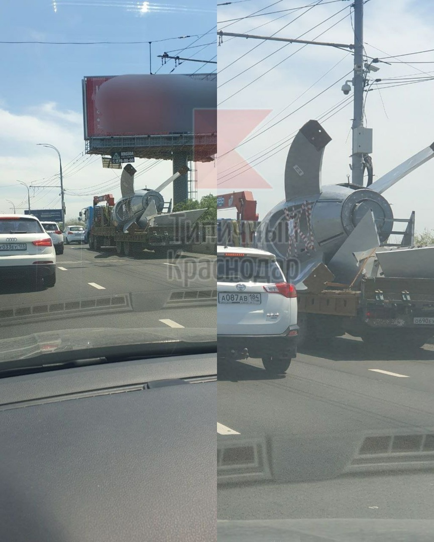 В Краснодаре убрали «Ракету», которая простояла почти месяц на Фестивальном микрорайоне