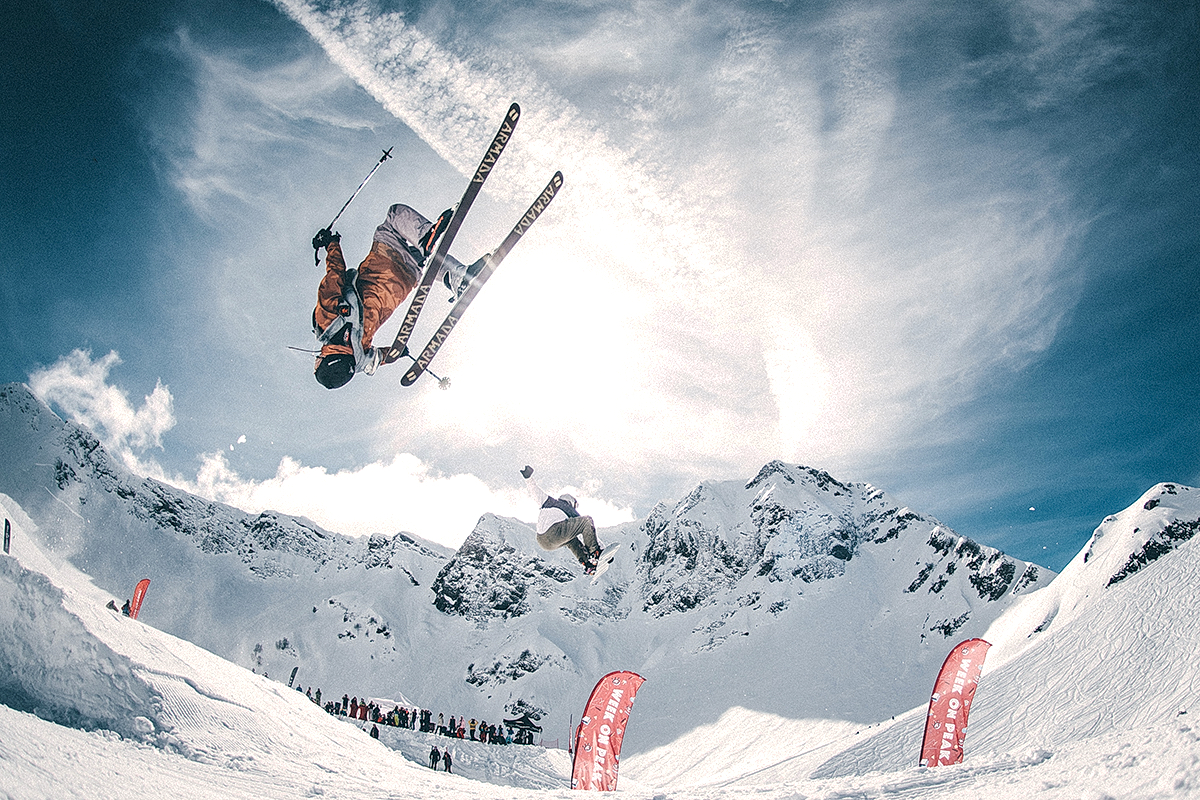 Снежный пляж в горах откроется в мае на Красной Поляне в Сочи