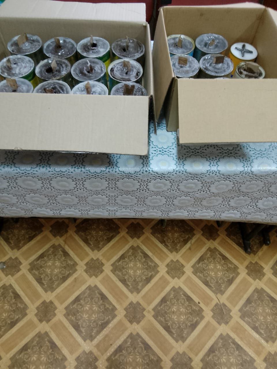 Свечи из консервных банок: пенсионерки Тимашевского района собрали посылки для бойцов СВО