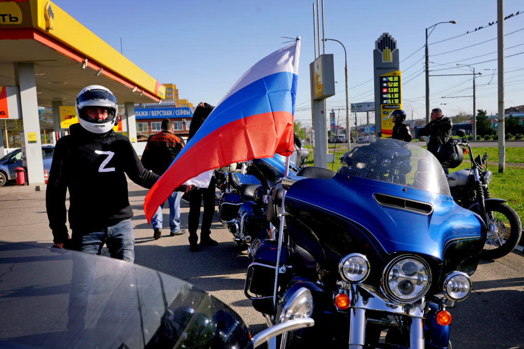 На Кубани прошел мотопробег в поддержку участников спецоперации