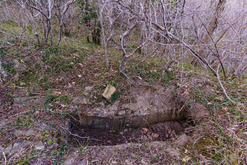 Под Новороссийском на дороге нашли человеческие кости