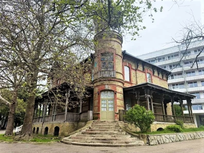 Дача Николая Петрова