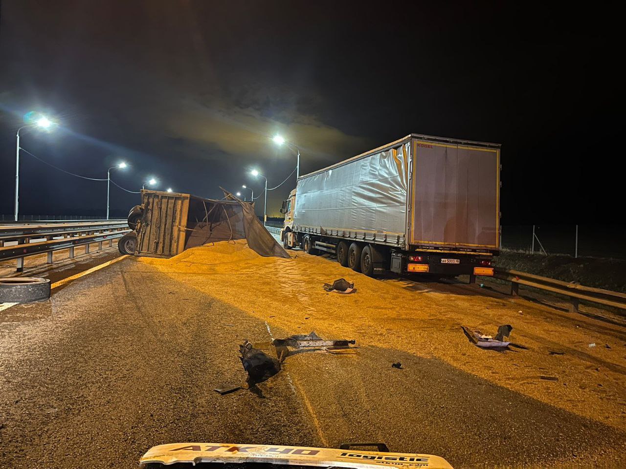 На Кубани произошло два крупных ДТП участием большегузов