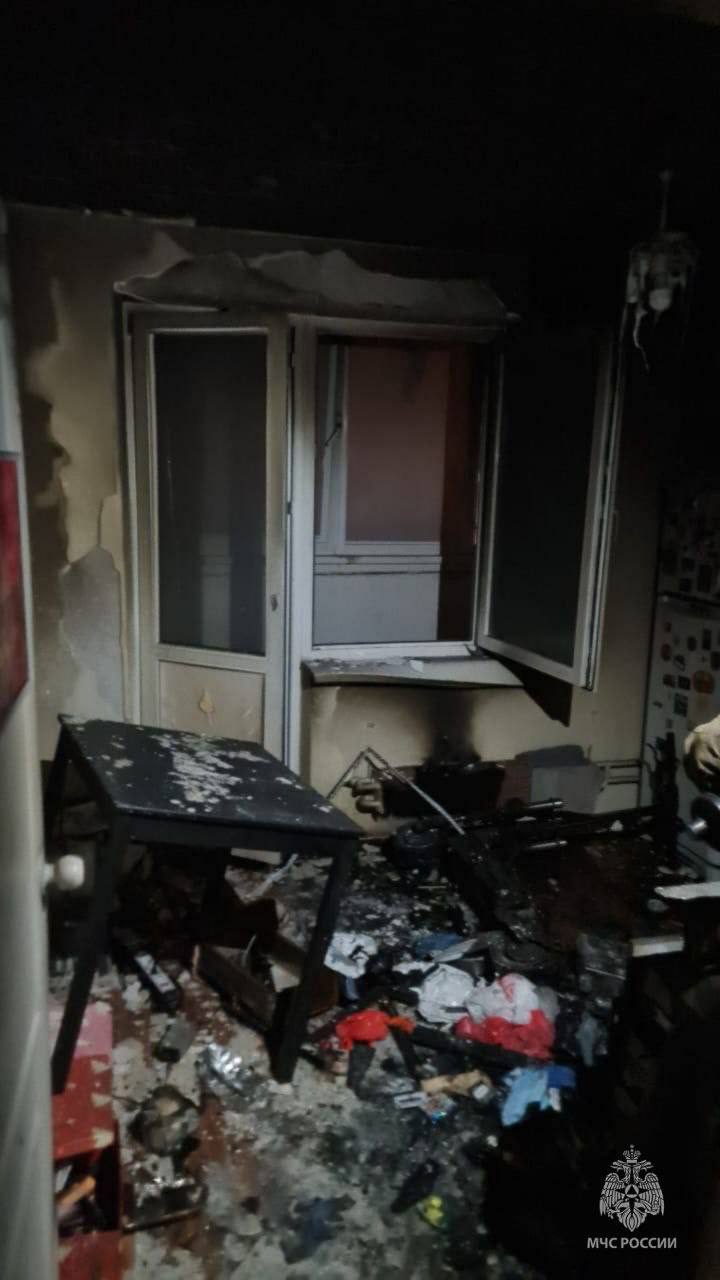 Спасался на кондиционере: пожар из-за электросамоката произошел в краснодарской высотке