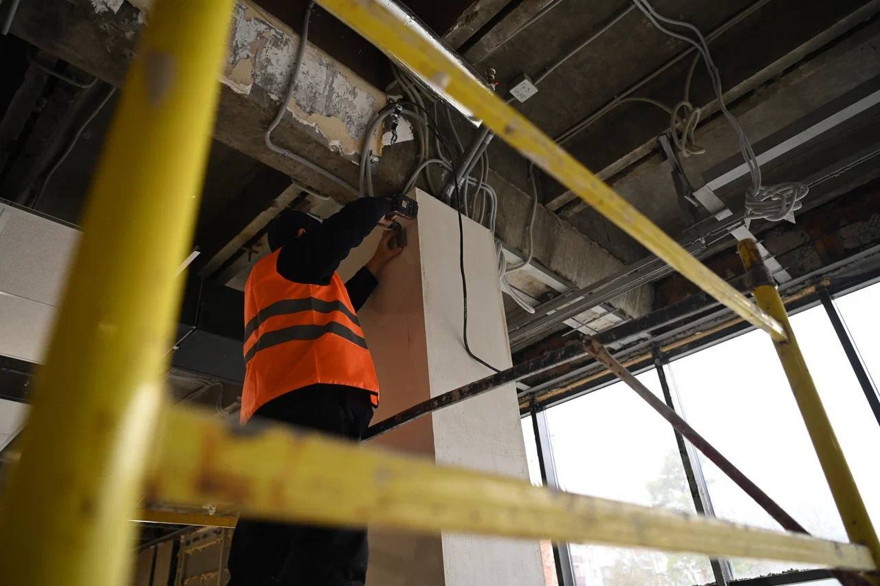 Ремонт кинотеатра "Болгария"