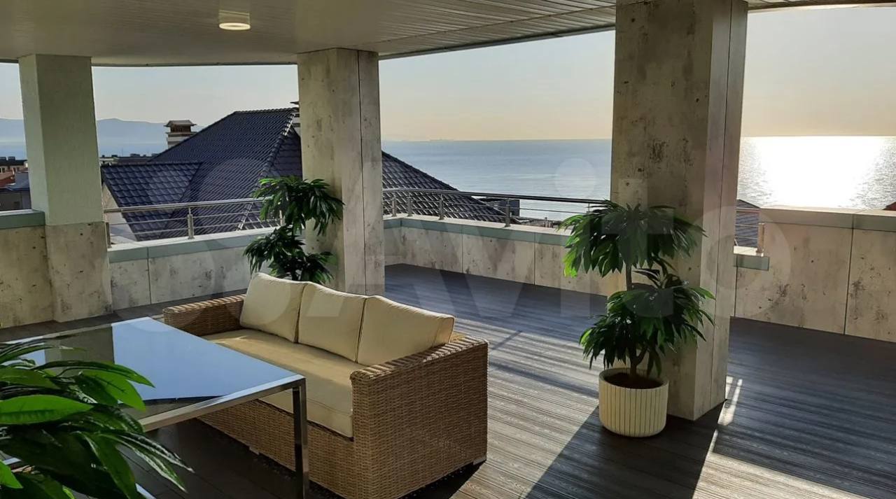 Дорогой дом в Новороссийске