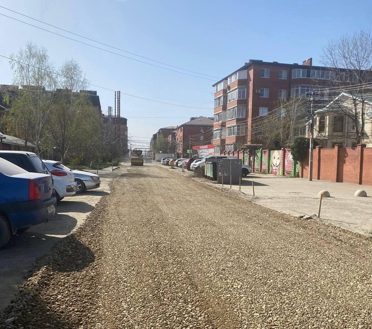 Неужели: в Музыкальном микрорайоне Краснодара начался ремонт дорог