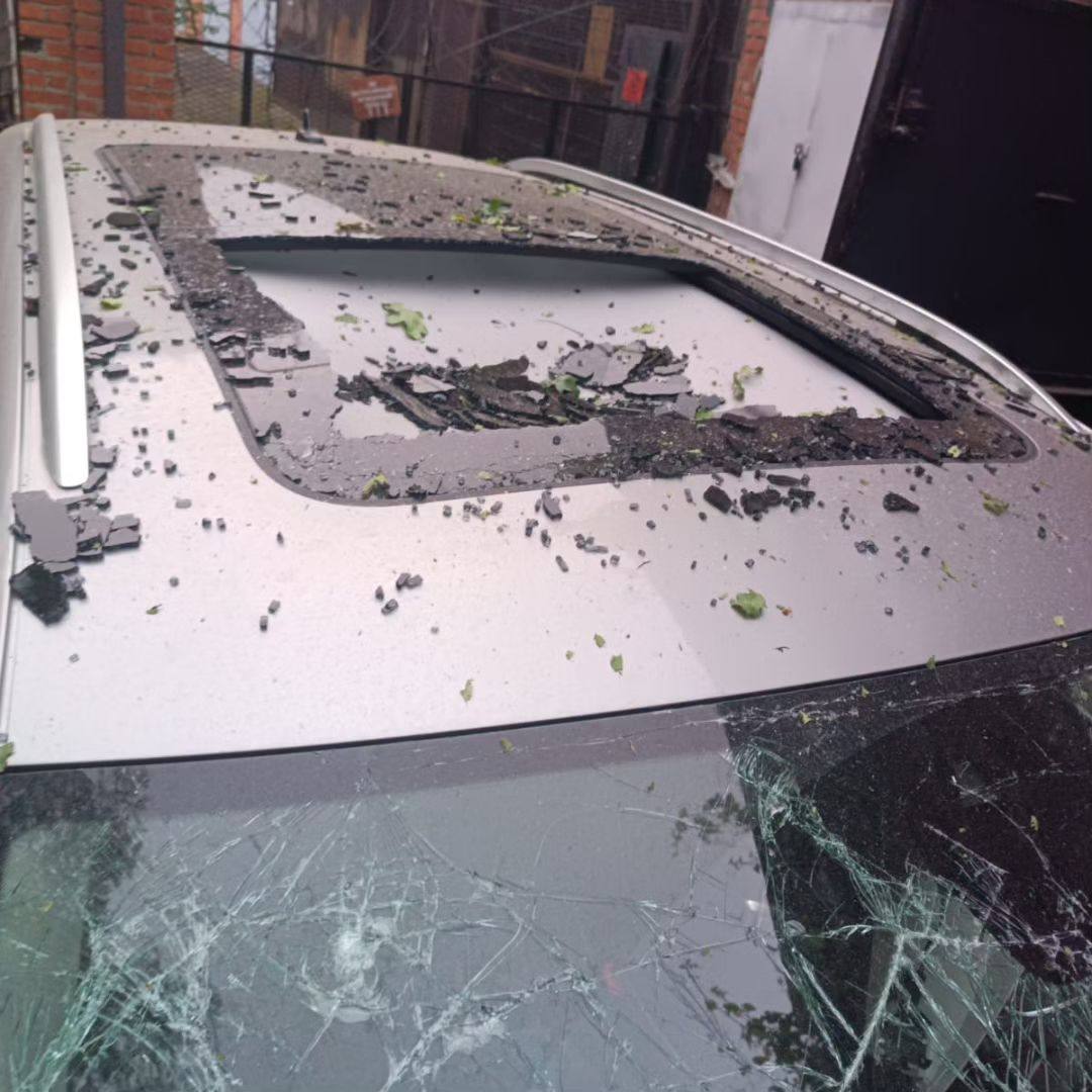 «Время идет, помощи нет»: житель Краснодара просит восстановить авто после атаки БПЛА