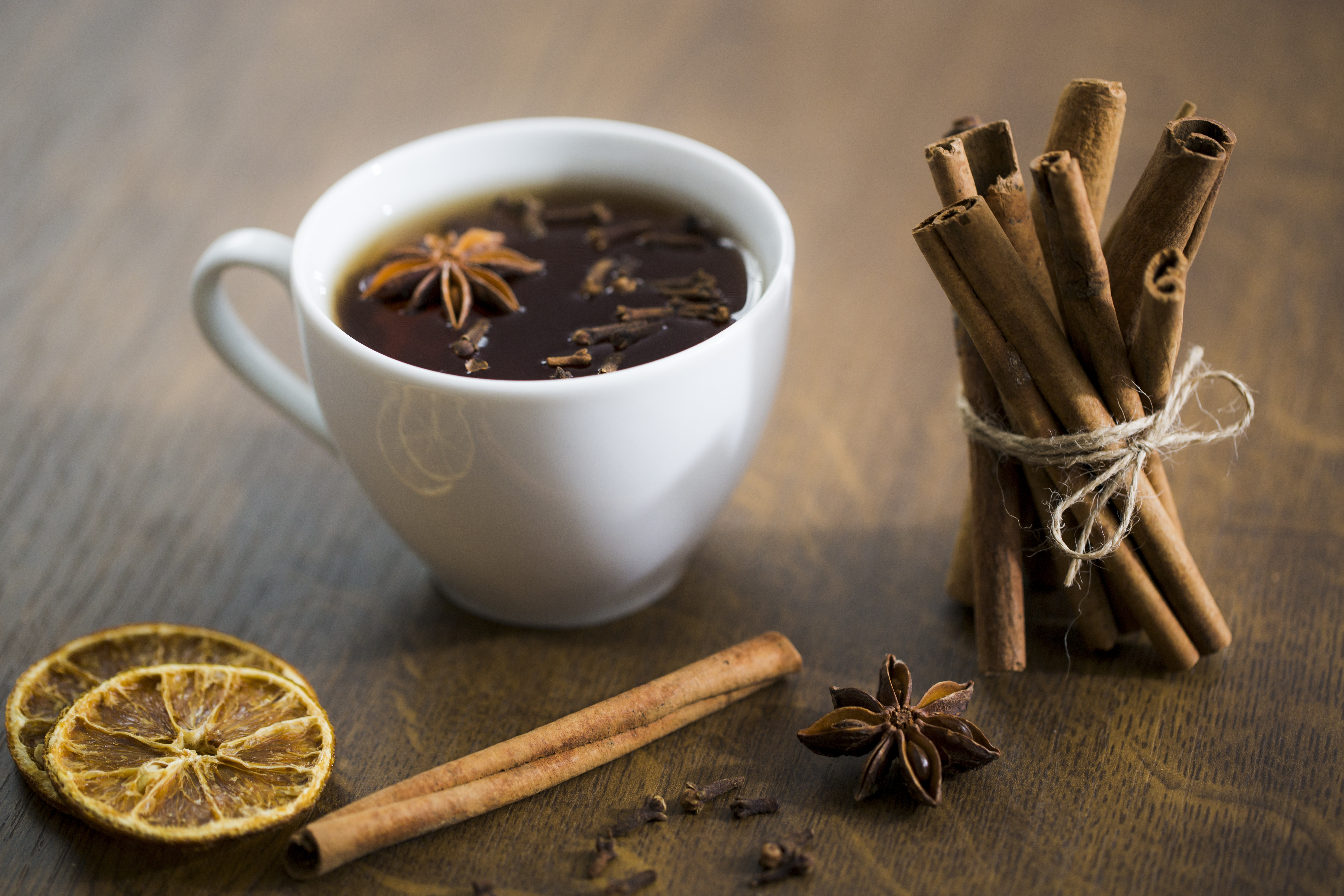 Чай с корицей и гвоздикой - средство профилактики от стафилококка