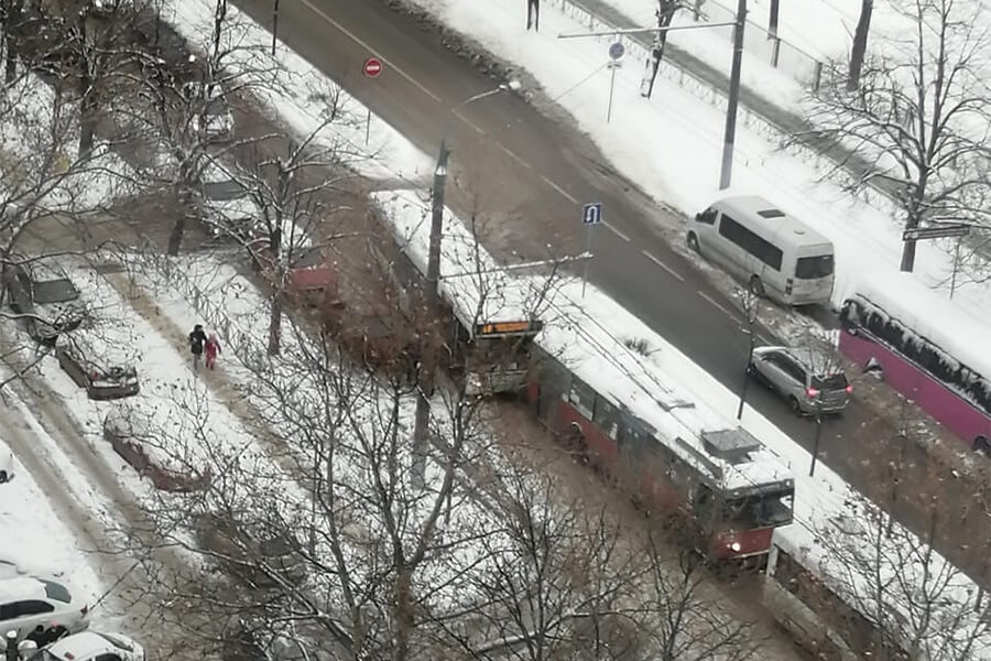 � ���������� ������������  ������� �������