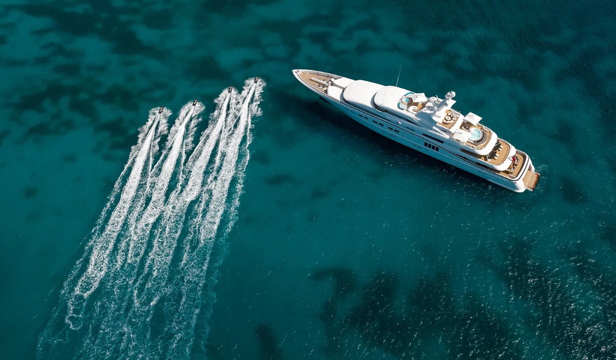 Яхта Галицкого стал второй на мировом шоу в Монако