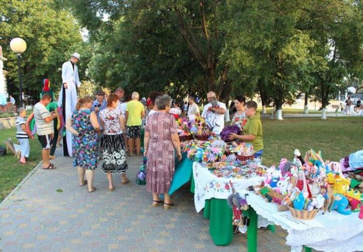 Лабинск тбилисская. Станица Тбилисская Краснодарский край. В станице Тбилисской Краснодарском крае. Кубань Тбилисская станица.