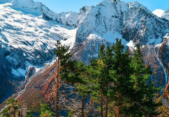 В Домбае и Приэльбрусье закрыли горнолыжные курорты  