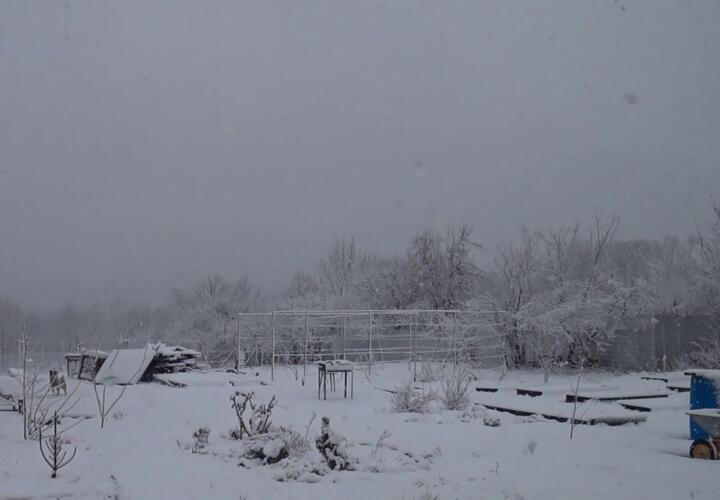 В одном из районов Краснодарского края ввели режим ЧС из-за снегопадов