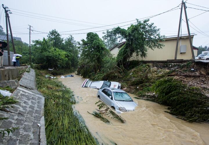 Жителей и гостей Сочи предупредили о повышении уровня рек