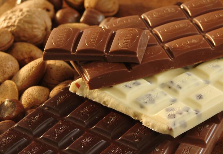 Стали известны необычные свойства шоколада