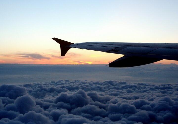 Летевший самолет в Сочи вынужденно сел в Самаре