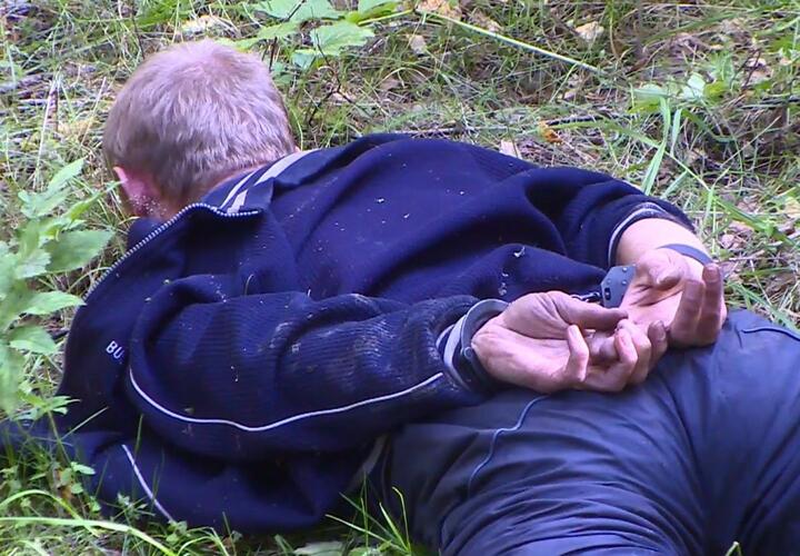 В Краснодарском крае будут судить закладчика, который прятал наркотики в лесу