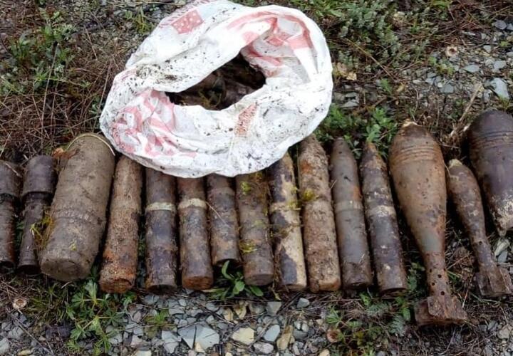 В Краснодарском крае нашли целый арсенал боеприпасов 