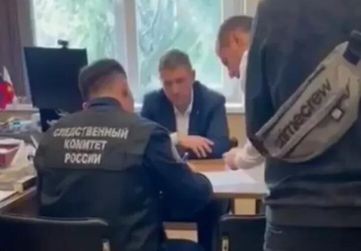 Экс-директор департамента архитектуры Сочи Сергей Добромыслов заключен под стражу