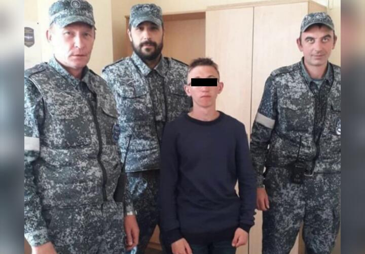 Школьник пытался сбежать из Крыма в Краснодар