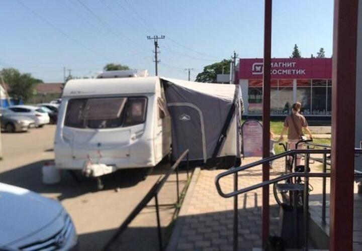 В Краснодарском крае появился подозрительный медицинский центр на колесах