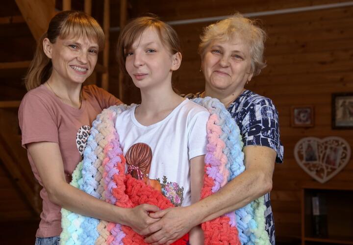 Девочка из Новороссийска зарабатывает деньги, чтобы поехать на операцию