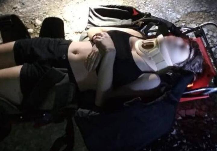 В Геленджике девушка упала с 10-метровой высоты и сломала позвоночник