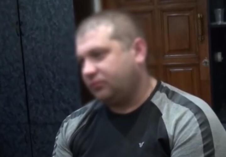 Задержанный за избиение полицейского в Краснодаре рассказал о конфликте ВИДЕО