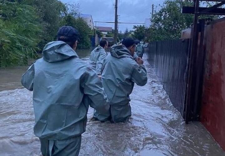 В Анапе началась эвакуация населения ВИДЕО