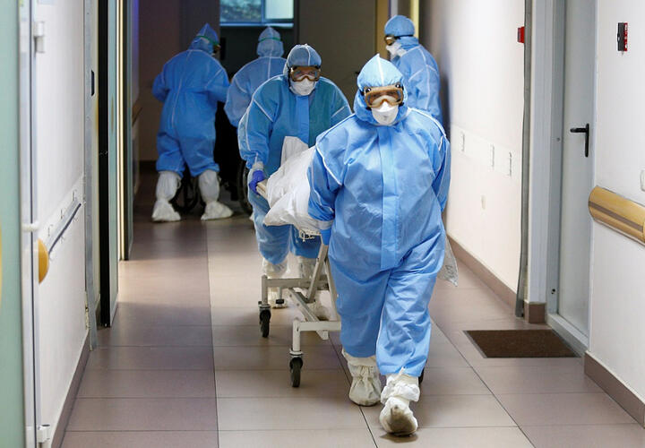 В Красноармейском районе Кубани в инфекционном госпитале за 3 дня скончались 20 человек